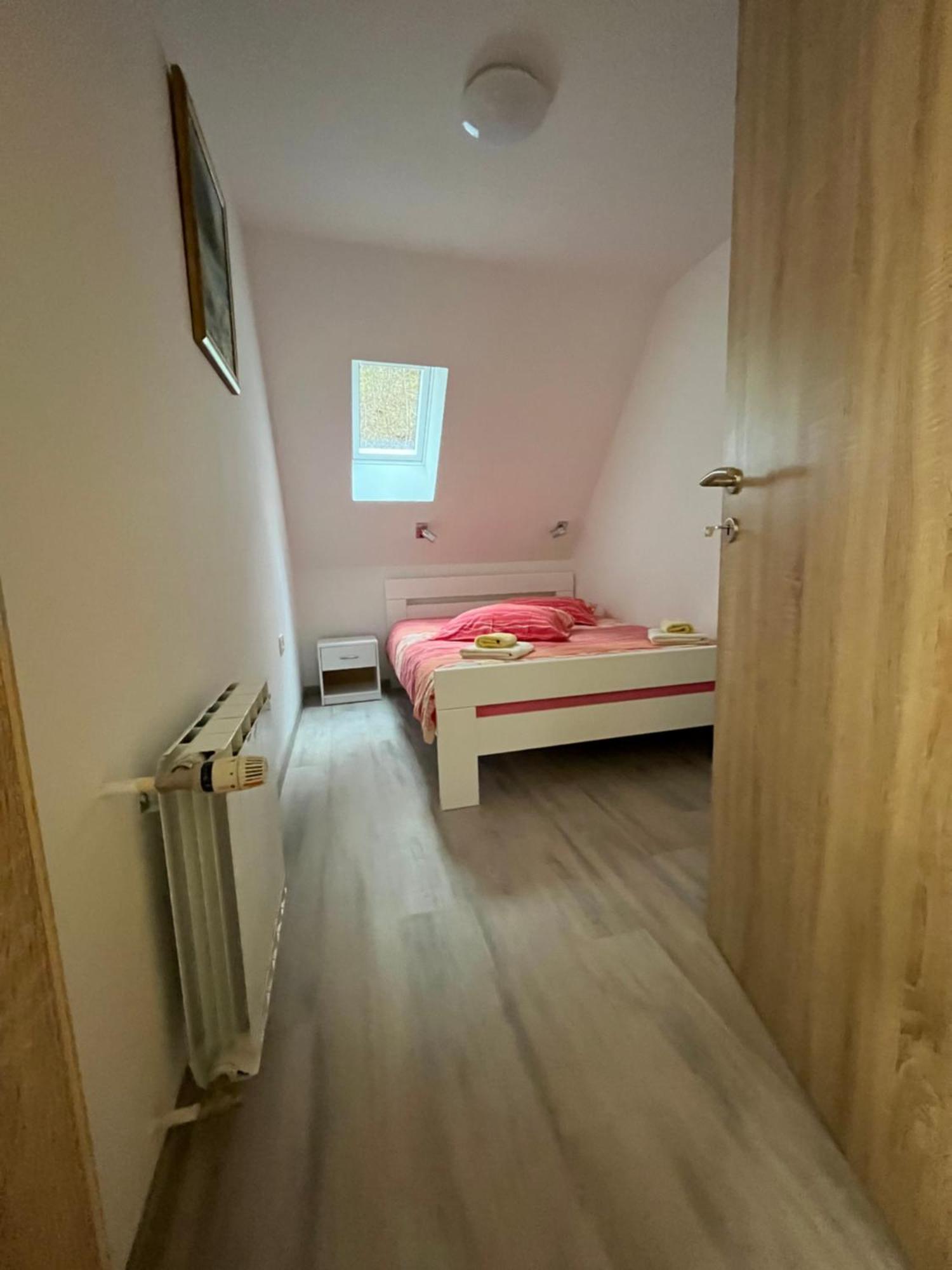 Apartmaji In Sobe Cuder Soča Δωμάτιο φωτογραφία